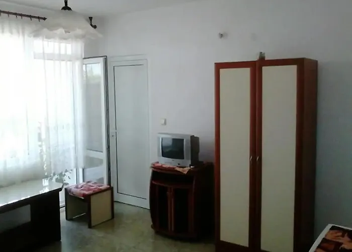 Anastra 招待所 帕莫瑞